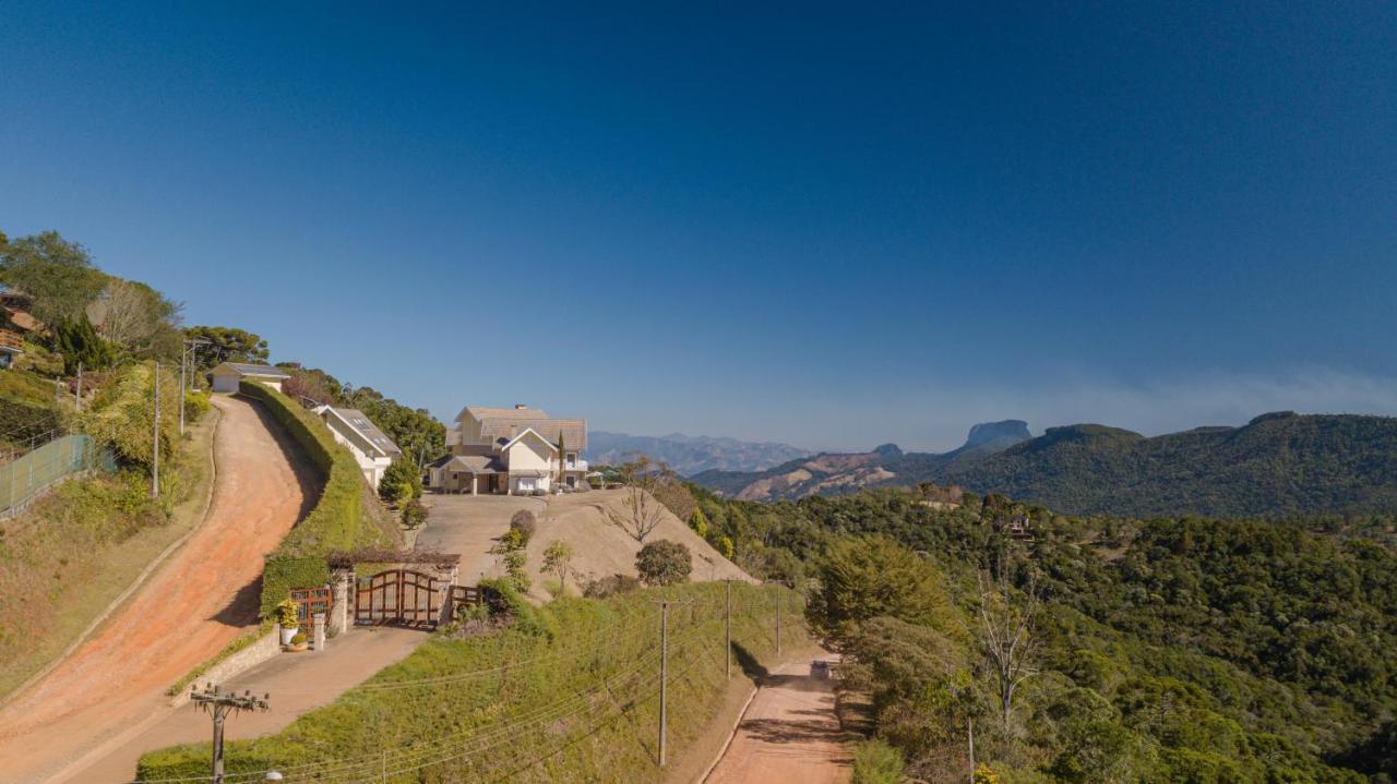 Pousada Dreams Campos do Jordão エクステリア 写真