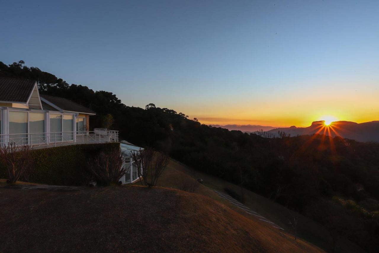Pousada Dreams Campos do Jordão エクステリア 写真